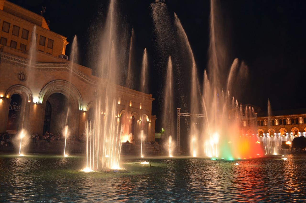 Hobby Hotel Yerevan Exterior photo